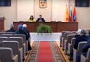 На страже фарса